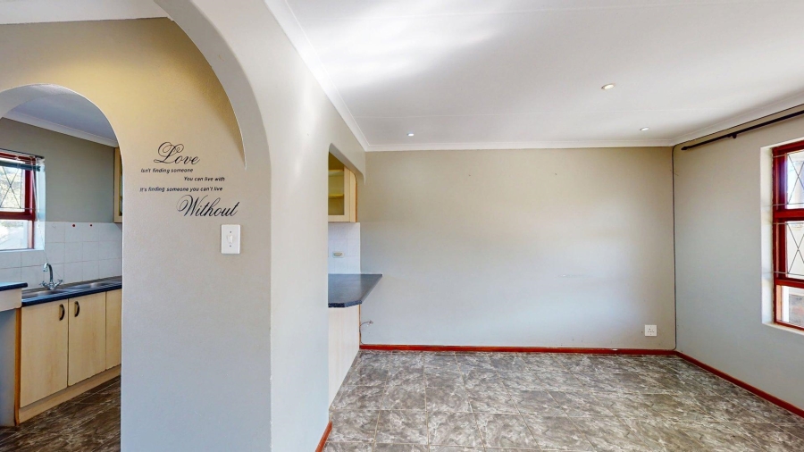 2 Bedroom Property for Sale in Kabega Park Eastern Cape